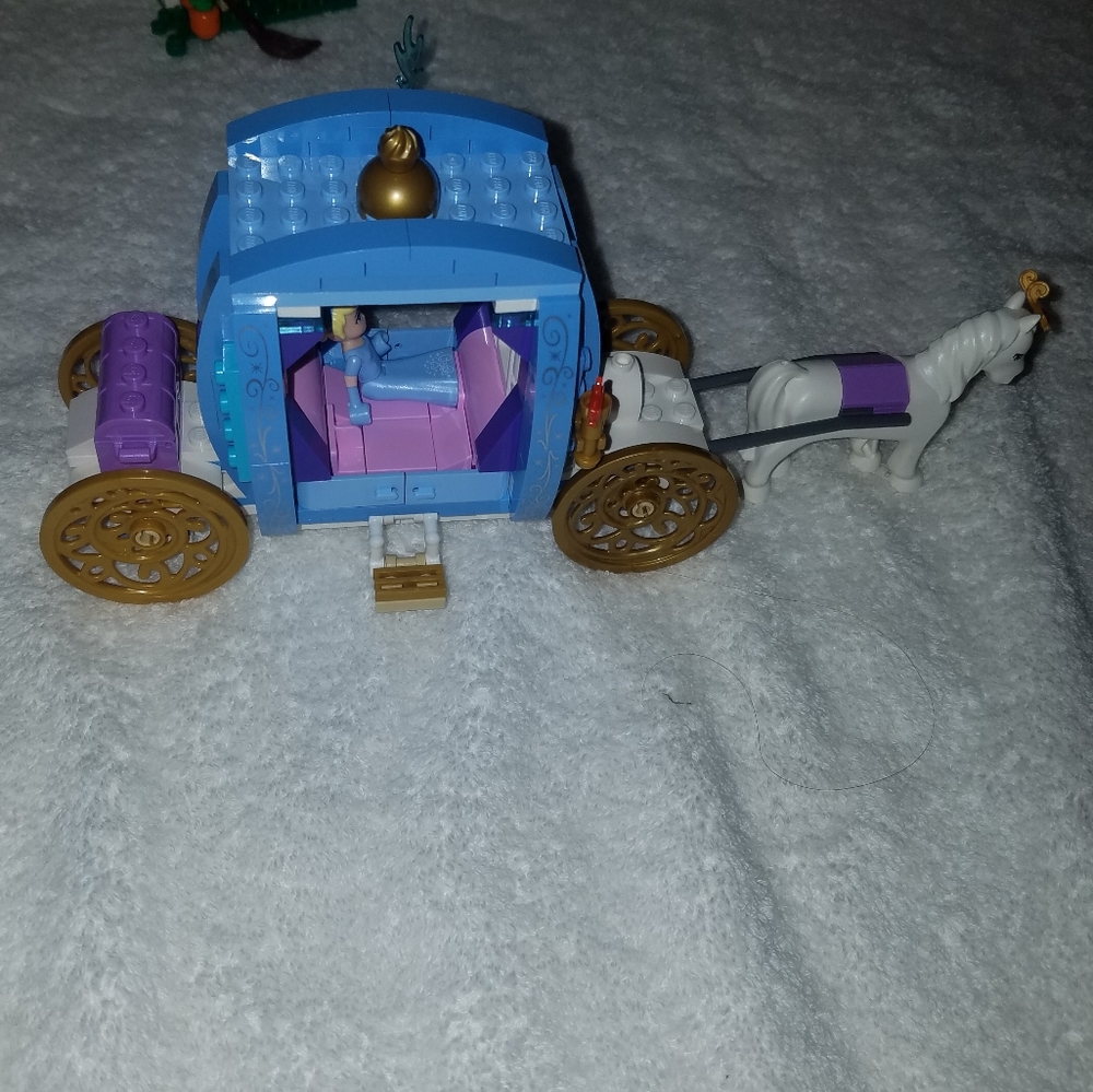 LEGO Disney Princess Set - Picture 5 of 13